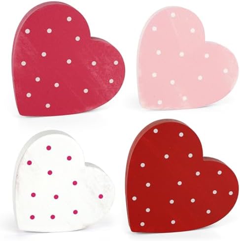 Wooden Hearts Valentines Decorations Indoor (Polka Dots)